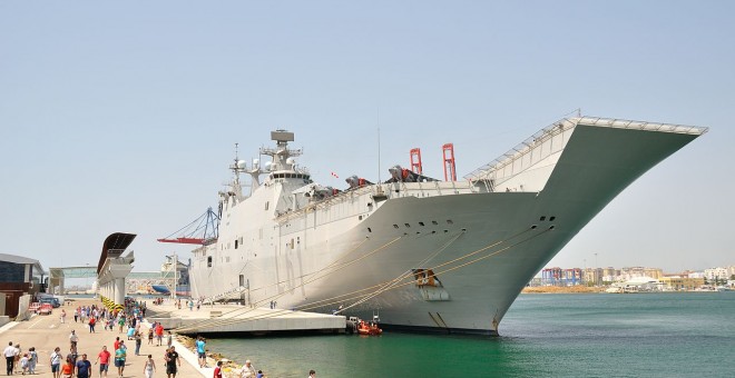 LHD Juan Carlos I en Málaga. Wikipedia