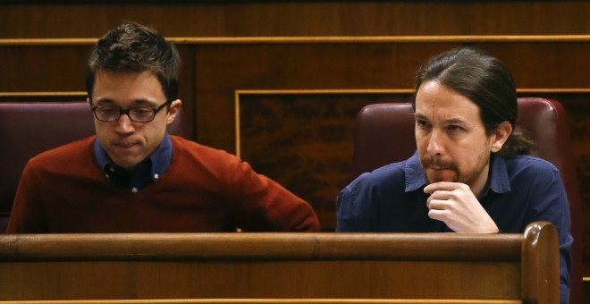 Íñigo Errejón y Pablo Iglesias, juntos en una sesión en el Congreso. / REUTERS