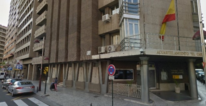 La peluquería ‘low cost’ solo para hombres se encuentra en el edificio central de la Comandancia de la Guardia Civil de Zaragoza.- GC-ZARAGOZA