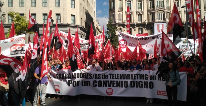 Trabajadores de telemarketing durante la huelga del 6 de octubre en Madrid / CCOO TRANSCOM MADRID