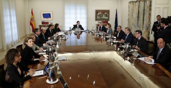 El jefe del Ejecutivo, Mariano Rajoy, preside hoy el primer Consejo de Ministros de su nuevo Gobierno.EFE/Chema Moya