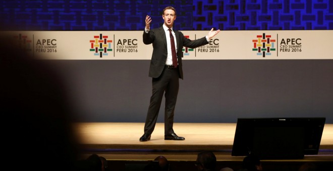 Mark Zuckerberg, fundador de Facebook, durante una conferencia de la APEC. / REUTERS