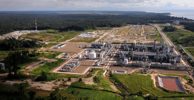 Vista del proyecto de gas natural licuado Tangguh en Indonesia