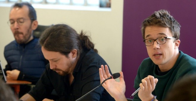 Pablo Echenique, Pablo Iglesias e Íñigo Errejón, durante una reunión del consejo ciudadano de Podemos.