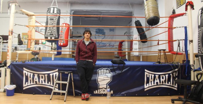 Jero, en el ring principal de su escuela de boxeo. /REVISTA ELITE SPORT