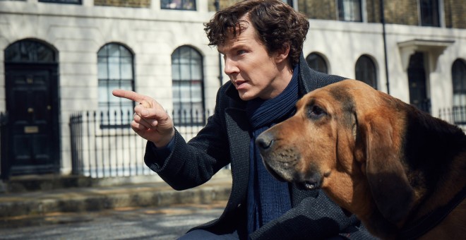 Sherlock, interpretado por Benedict Cumberbatch durante una secuencia en la temporada 4.