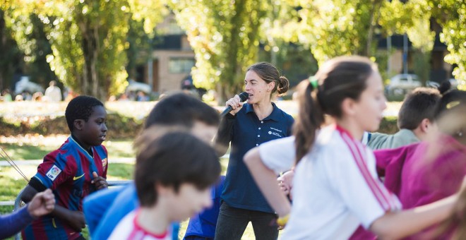 Esther Guerrero entrena a niños en su pueblo