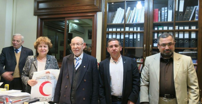 Javier Couso en una de sus reuniones en su viaje a Alepo y Damasco