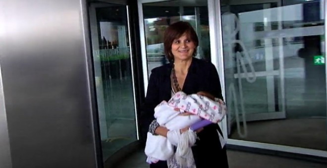Mauricia Ibánez dio a luz a mellizos el pasado 14 de febrero a los 64 años