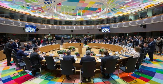 Vista general de la reunión de los 27 líderes de la UE sobre el Brexit. EFE/Oliver Hoslet