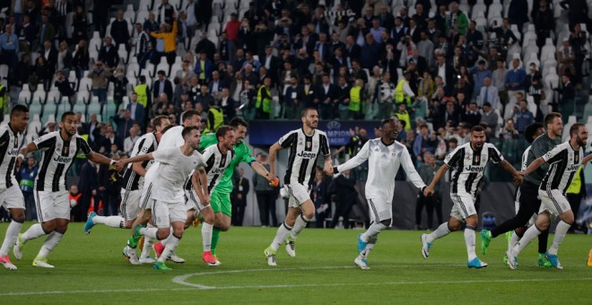 Los jugadores de la Juventus celebran su pase a la final de la Champions. /REUTERS