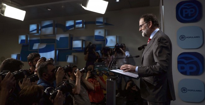 El jefe del Ejecutivo, Mariano Rajoy, durante su comparecencia tras presidir la reunión del Comité Ejecutivo Nacional del PP. EFE/Emilio Naranjo