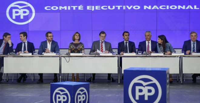 El jefe del Ejecutivo, Mariano Rajoy, preside la reunión del Comité Ejecutivo Nacional del PP. EFE/Emilio Naranjo