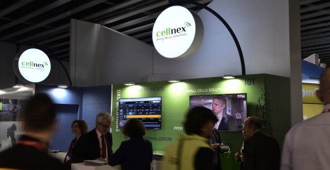 Stand de la empresa de telecomunicaciones Cellnex en el Mobile World Congress de Barcelona.