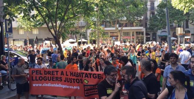 Milers de persones en manifestació per a la defensa del dret a l'habitatge