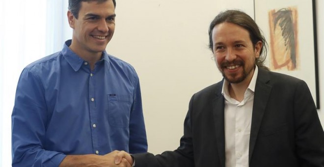 Pedro Sánchez y Pablo Iglesias. EFE