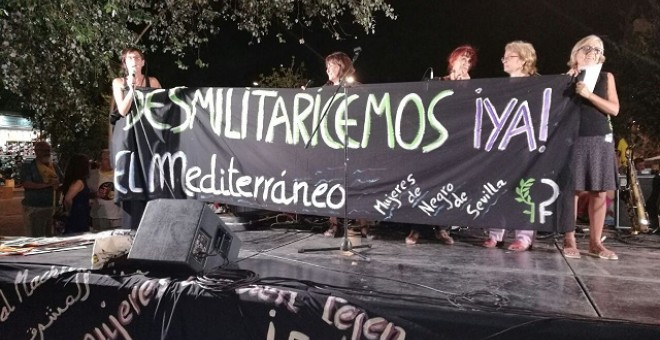 Acte públic a Sevilla dels participants a la caravana cap a la Frontera Sud