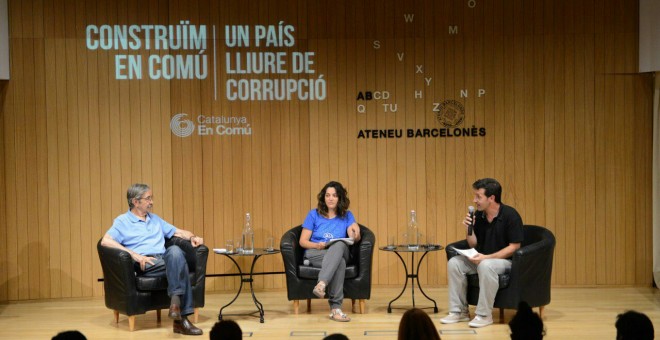 Josep Martí, de Marea Blanca; Míriam Planas, de la Plataforma Aigua és vida, i Marc Parés, de Catalunya en Comú.
