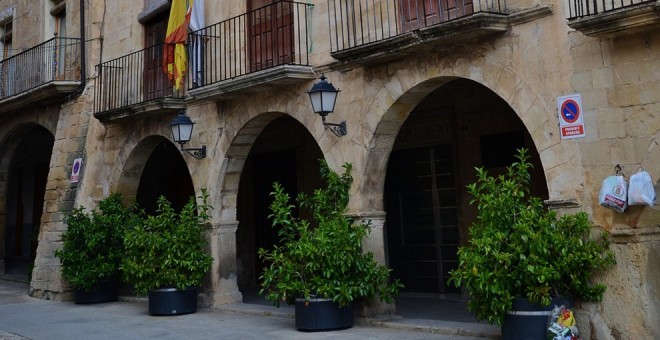 Fachada del Ayuntamiento de Batea,Tarragona / Cedida