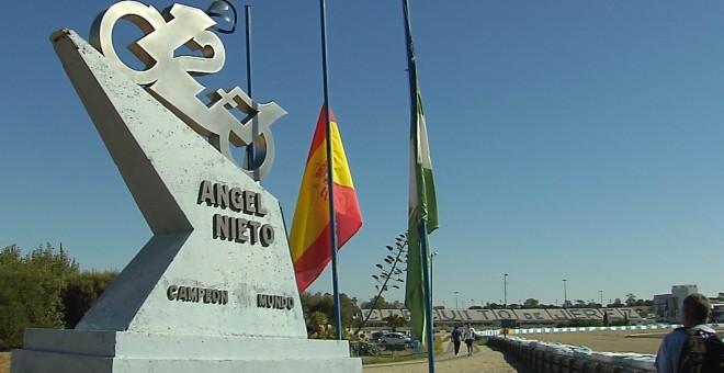 Escultura en homenaje a Ángel Nieto en el Circuito de Jerez./Europa Press