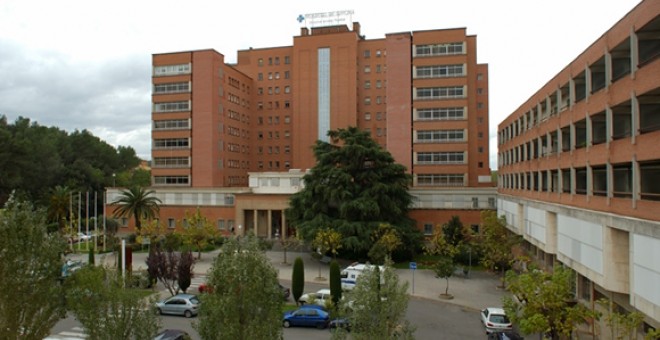 Hospital Josep Trueta de Girona, donde fueron ingresados los menores intoxicados con cocaína.