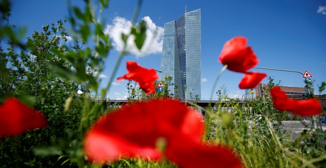 Vista del rascacielos de Fráncfort donde tiene su sede el BCE. REUTERS/Ralph Orlowski
