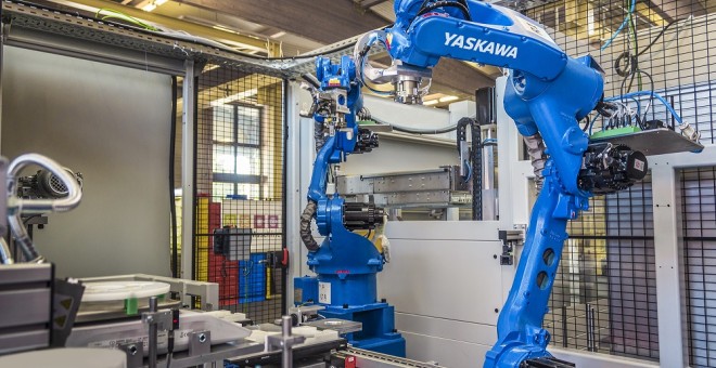 Planta de producción con robots de Yaskawa Ibérica