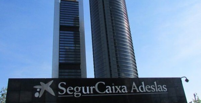 SegurCaixa Adeslas trasladará su sede social de Barcelona a Madrid.