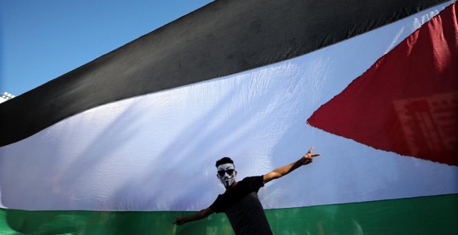 Celebraciones tras el acuerdo entre Hamás y Al Fatah para fortalecer al Gobierno en Gaza. - EFE