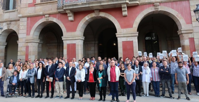 Diputats i treballadors del Parlament de la Catalunya, en la protesta per l'empresonament dels presidents de l'ANC i Òmnium Cultural, Jordi Sànchez i Jordi Cuixart