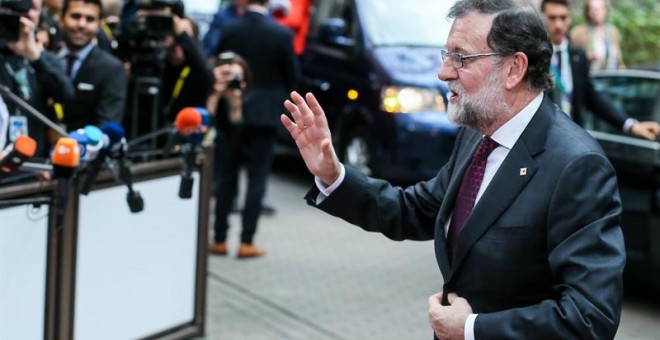 Rajoy, a su llegada al inicio de la cumbre del Consejo Europeo en Bruselas. / EFE