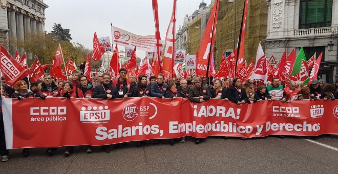 Manifestacion empleados públicos en Madrid para reclamar la recuperación  de los derechos perdidos durante la crisis.