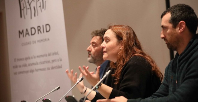 Mauricio Valiente, Tània Balló y Gonzalo Berger durante la rueda de prensa de presentación de la Exposición 'No pasarán'.- MADRID