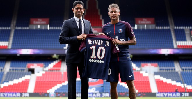 Neymar, en la seva presentació com a jugador del PSG. / Reuters