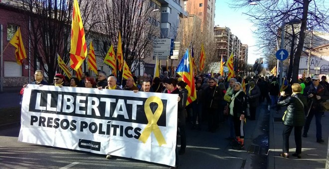 Confluència a Girona de les columnes de la marxa groga