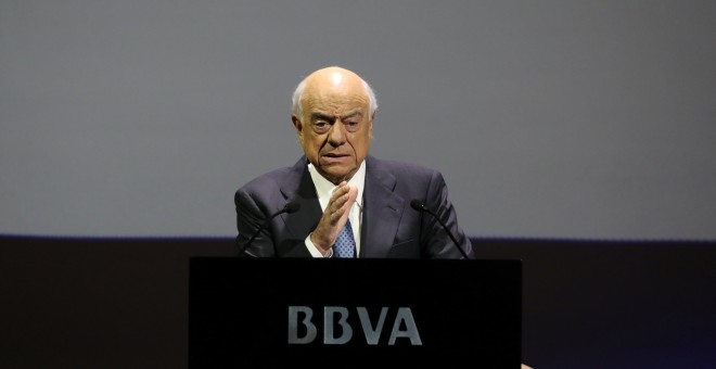 El presidente del BBVA, Francisco González, en la presentación de los resultados de la entidad en 2017. REUTERS/Sergio Perez