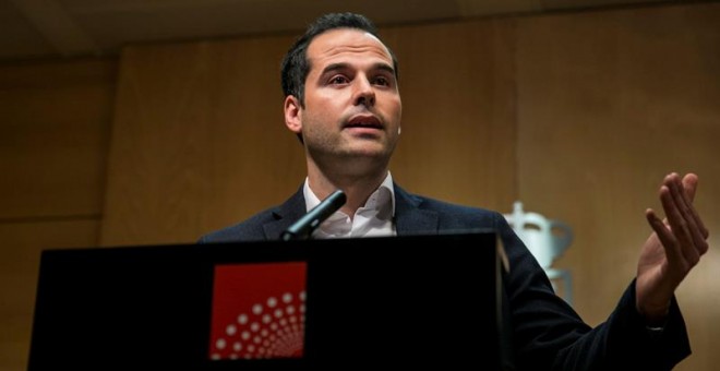 Ignacio Aguado, portavoz de Ciudadanos en la Asamblea de Madrid, ha anunciado esta mañana la petición de dimisión de Cristina Cifuentes y que el PP ofrezca una alternativa para la presidencia. EFE/ Santi Donaire