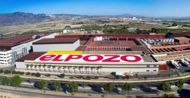 Vista aérea de una fábrica de El Pozo.