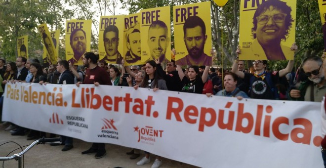 Manifestants a València reclamen la llibertat de presos polítics / ERC