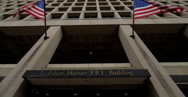 Edificio J. Edgar Hoover del FBI en Washington. REUTERS/Jim Bourg