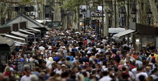 Imagen de la calle de Las Ramblas de Barcelona - EFE