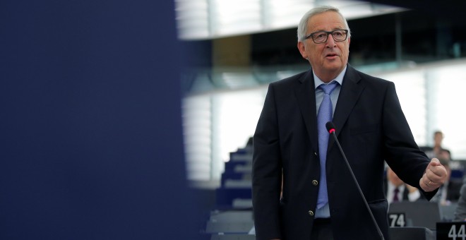 El presidente de la Comisión Europea, Jean-Claude Juncker, en una intervención en el Parlamento Europeo, en Estrasburgo. REUTERS/Vincent Kessler