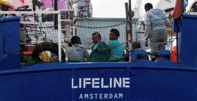Cubierta del buque Mission Lifeline en el mar Mediterráneo, 21 junio de 2018. Hermine Poschmann/Misson-Lifeline/ REUTERS