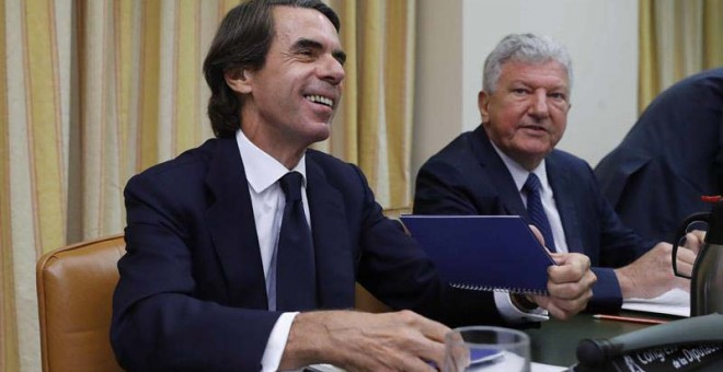 El expresidente del Gobierno José María Aznar durante su comparecencia en el Congreso. (JUAN CARLOS HIDALGO | EFE)