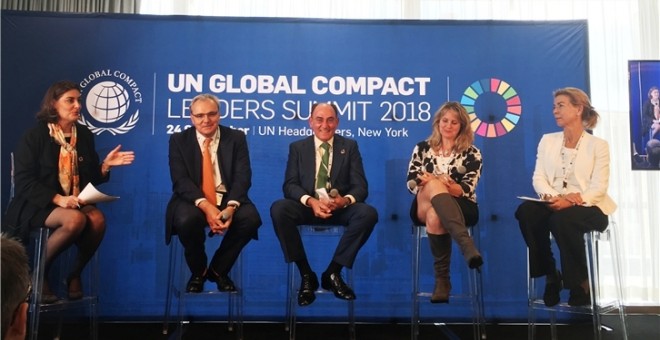 De izquierda a derecha: la moderadora; el CEO de Suez, Jean-Louis Chaussade; Ignacio Galán, presidente de Iberdrola; Roberta Barbieri, vicepresidenta de Soluciones Globales de Agua y Medio Ambiente de PepsiCo; y Kristin Holth, vicepresidenta ejecutiva de