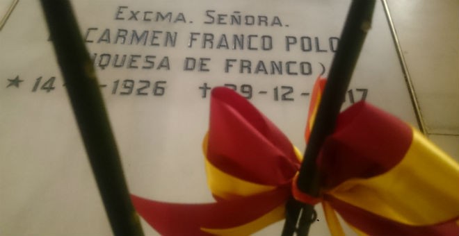 Tumba de Carmen Franco Polo en la cripta de la catedral de la Almudena, en Madrid. / HENRIQUE MARIÑO
