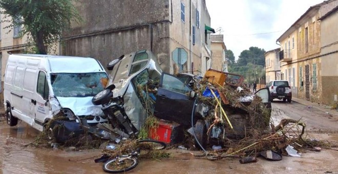 Aspecto de una calle de Sant Llorenç des Cardassar (Mallorca) tras las inundaciones por las fuertes lluvias. EFE/Argentina Sánchez