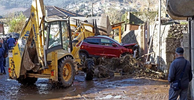 Zona afectada por las inundaciones en Viveiro. / ELISEO TRIGO (EFE)