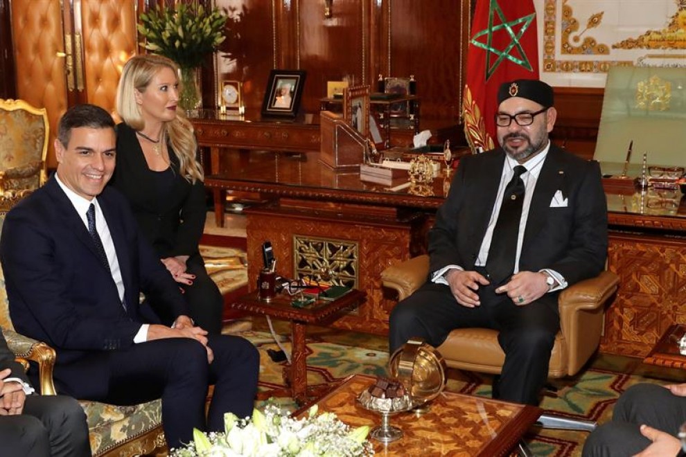 Sánchez se pliega a Marruecos y acepta una autonomía para el Sáhara  Occidental | Público
