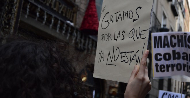 Una de las cientos de pancartas que sostenían las feministas - Arancha Ríos